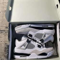 Jordan 4 Military Black