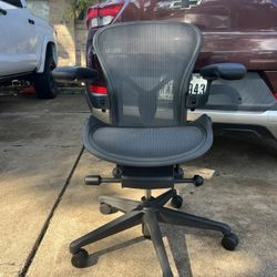 Herman Miller Remastered Size A
