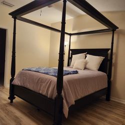 Queen Canopy Bed Frame