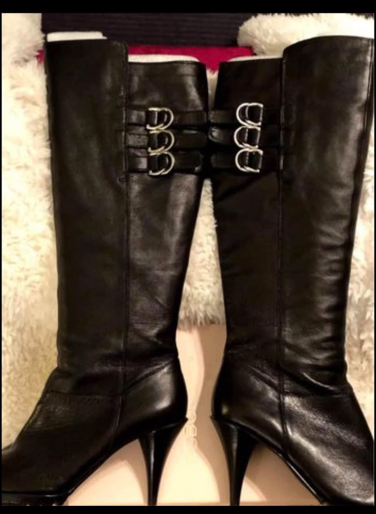 MK Women leather black boots size 9,5 Black leather boots