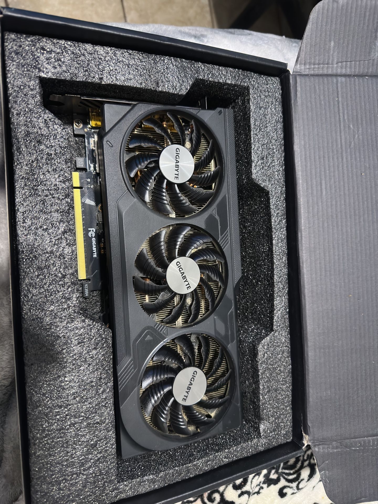 RTX 4070 Windforce OC β TRIPLE FAN MONSTER | $740 FIRM | FAST SALE