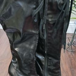 Madden Girl Black Boots Size 6