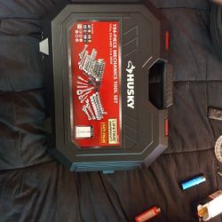Husky 194 Piece Mechanics Tool Set