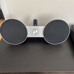 BANG & OLUFSEN BeoSound 8 Stereo Ipod Speaker System . 