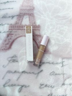 Makeup! Kylie Cosmetics Concealer
