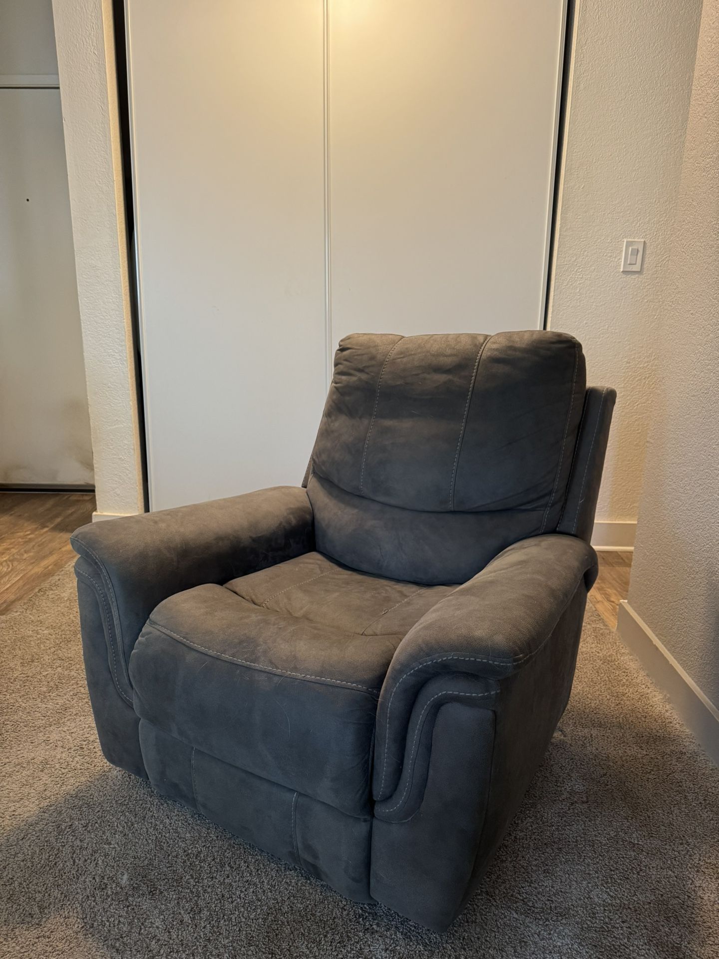 Recliner 