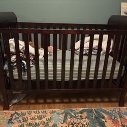 Cherry Oak Crib