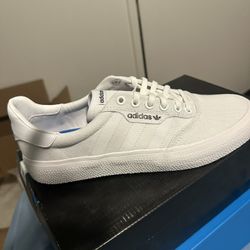 Adidas 3 MC Men’s 8.5 Women’s 9.5