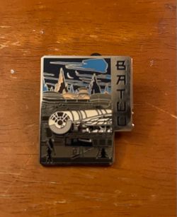 Disney Star Wars Batuu Enamel Collector Pin