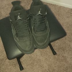 Jordan 4 black cat