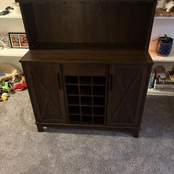 Bar/coffee Hutch 