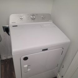 MAYTAG Washer And Dryer 