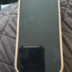 2 Iphone 15sIn Excellent Condition For Sale $450 Each 