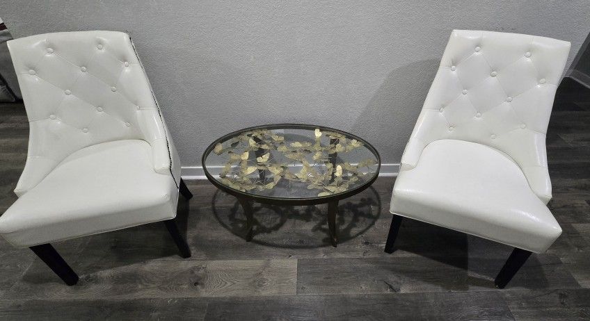 Coffee Table W/ 2 Chairs
