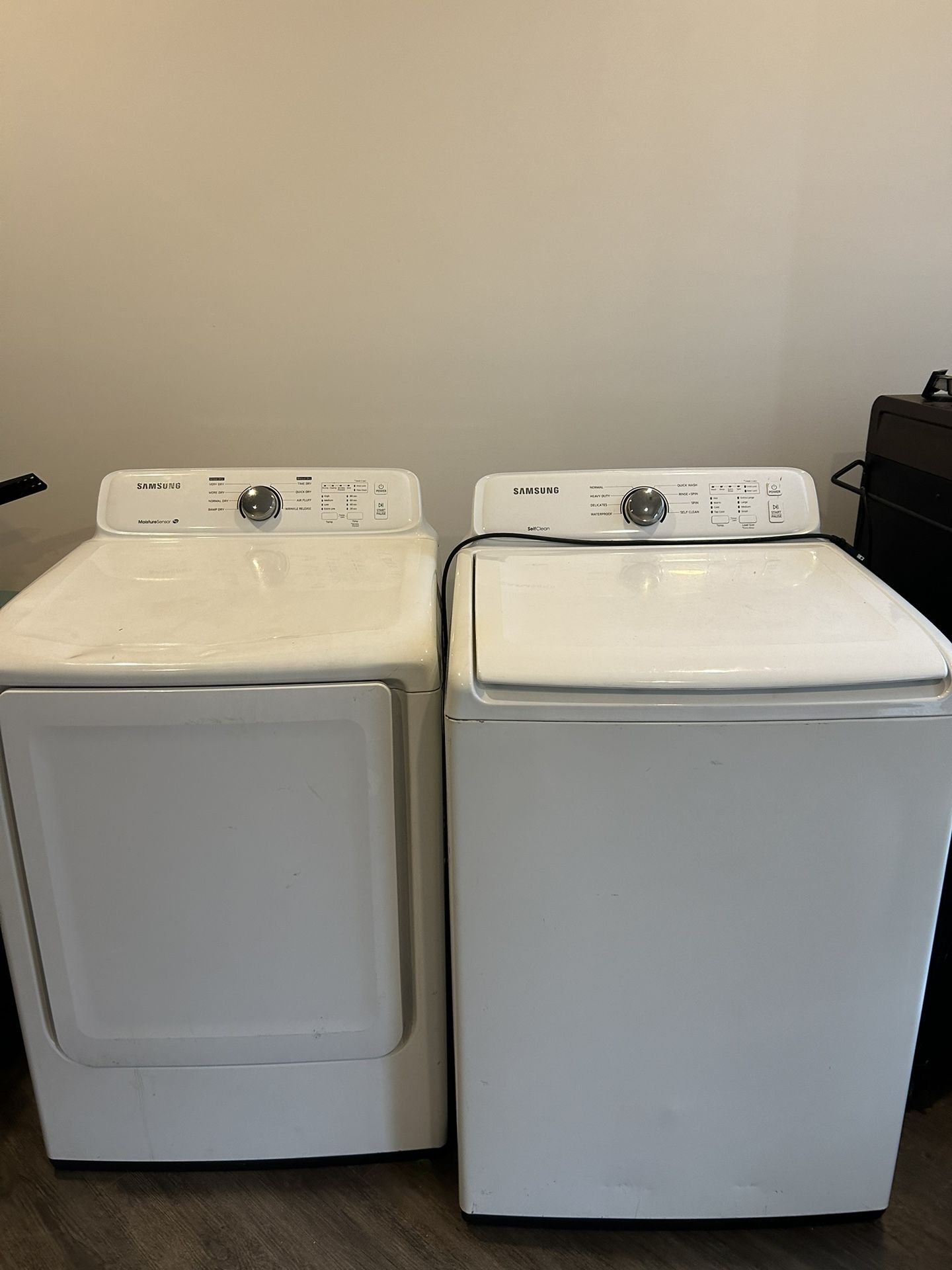 Samsung Washer And Dryer $350