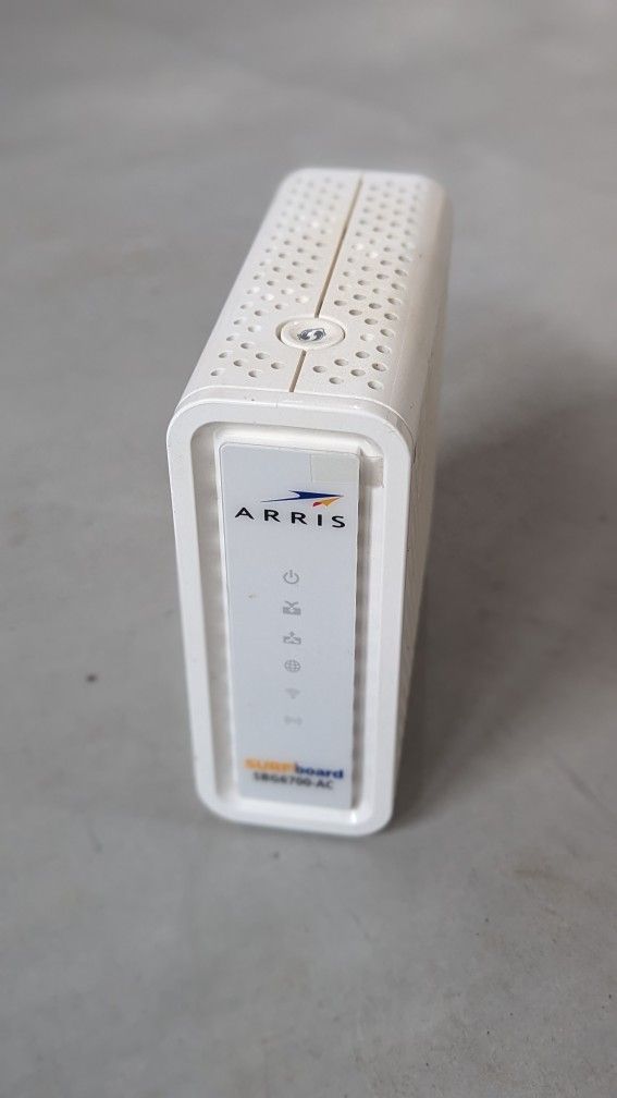 Arris Modem & Router 