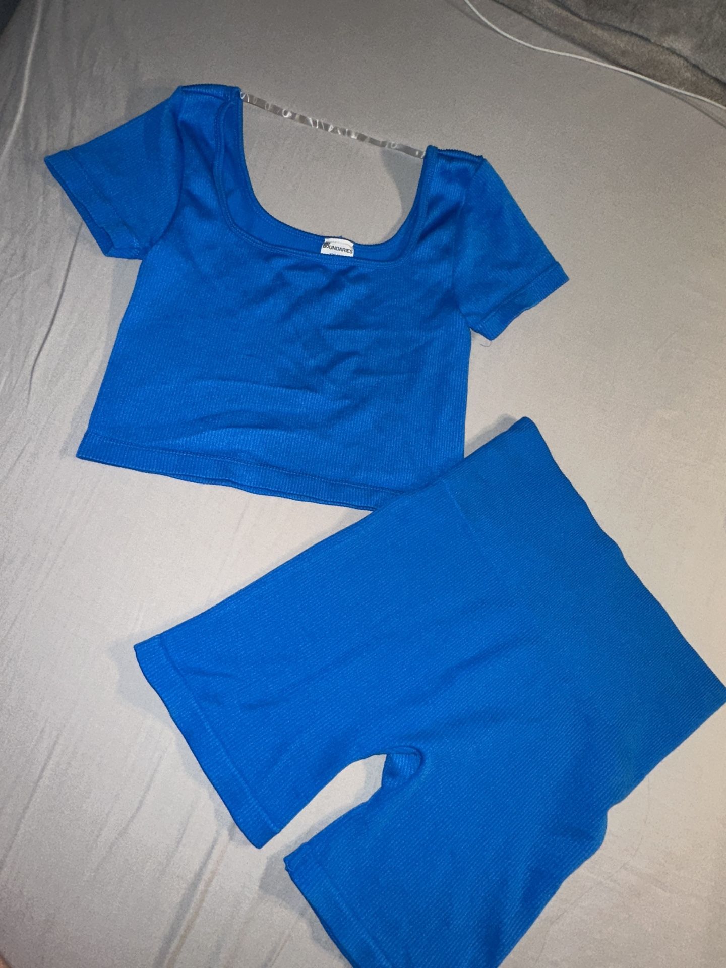 Blue No Boundaries Set
