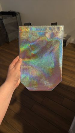 15 Holographic Gift Bags 
