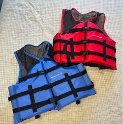 Field & Stream Adult Life Jackets — Size Medium — Like New
