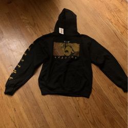 Medium Naruto Hoodie -New