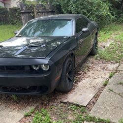 2018 Dodge Challenger 