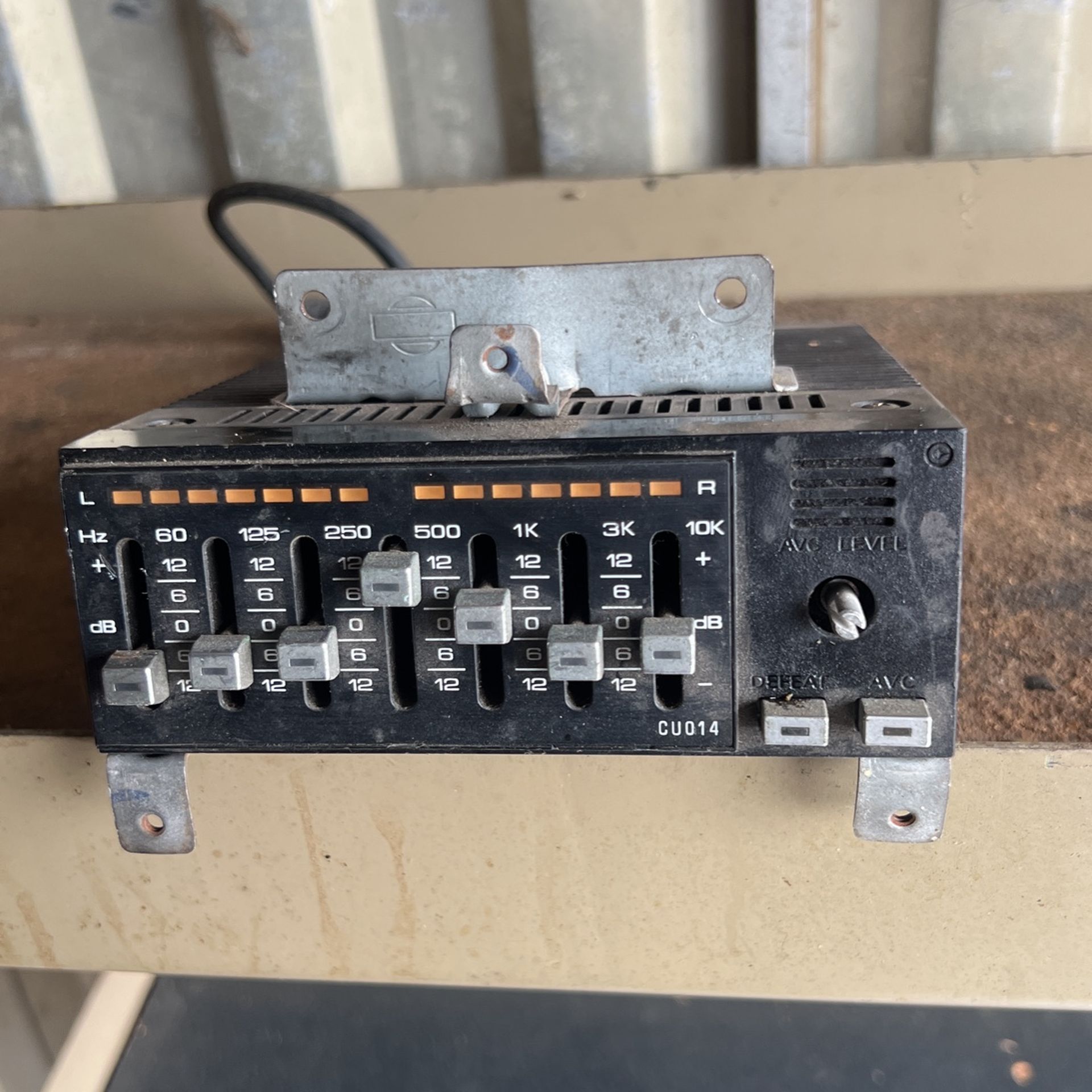 Radio Equalizer Nissan