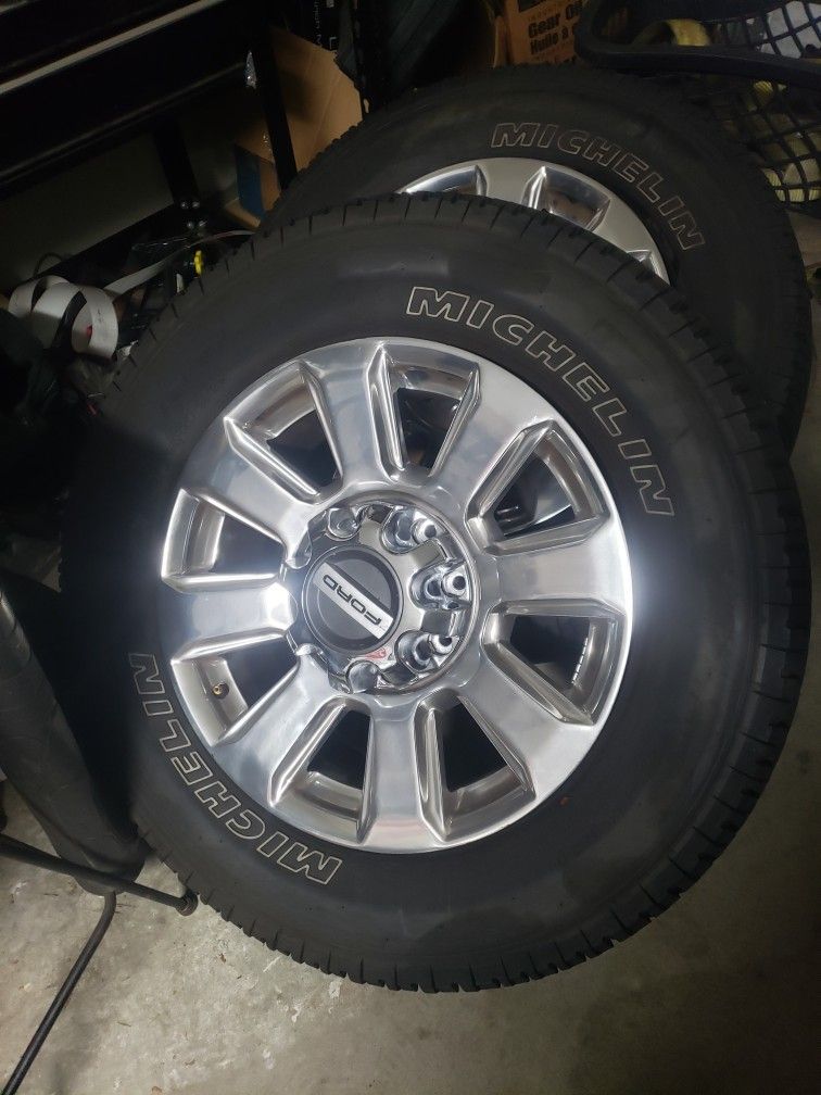 20 Inch Ford F250 Platinum Wheels