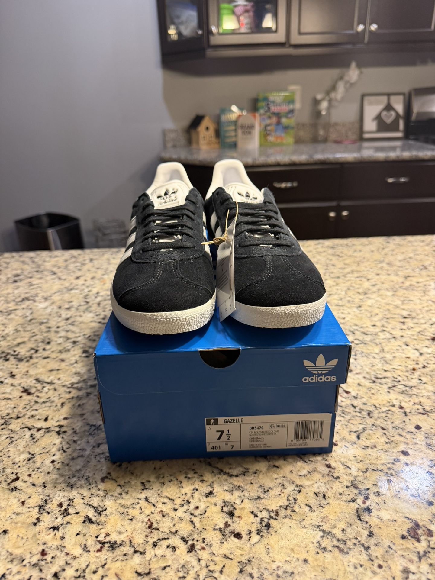 Size 7.5 Adidas Gazelle Black Cloud White SKU BB5476 Brand New