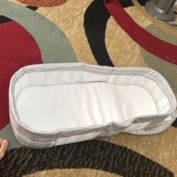 Portable Bassinet 
