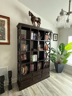 Bookshelf