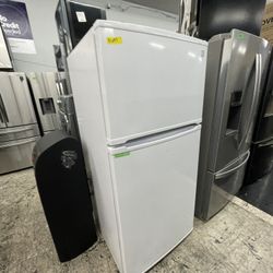 Kenmore Top And Bottom In White New Open Box 