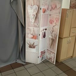 Furniture And Collectibles 