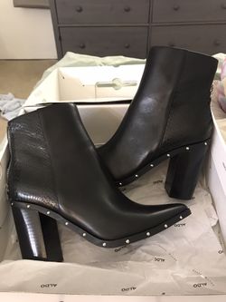 ALDO boots SIZE 8 1/2