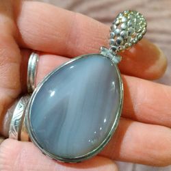 Agate Pendant 