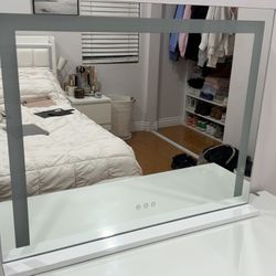 Vanity Mirror 