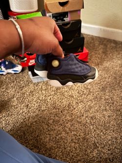 Kids Jordans size 4c