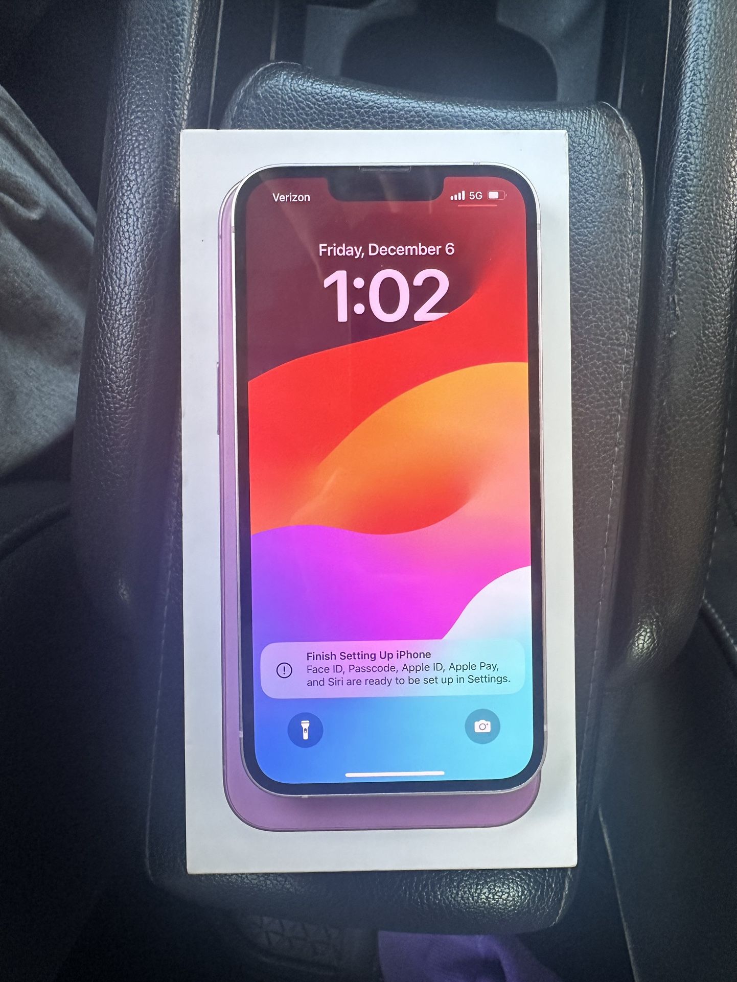 iPhone 13 *GREAT CONDITION*