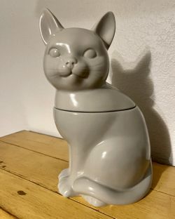 Like New Cat Jar