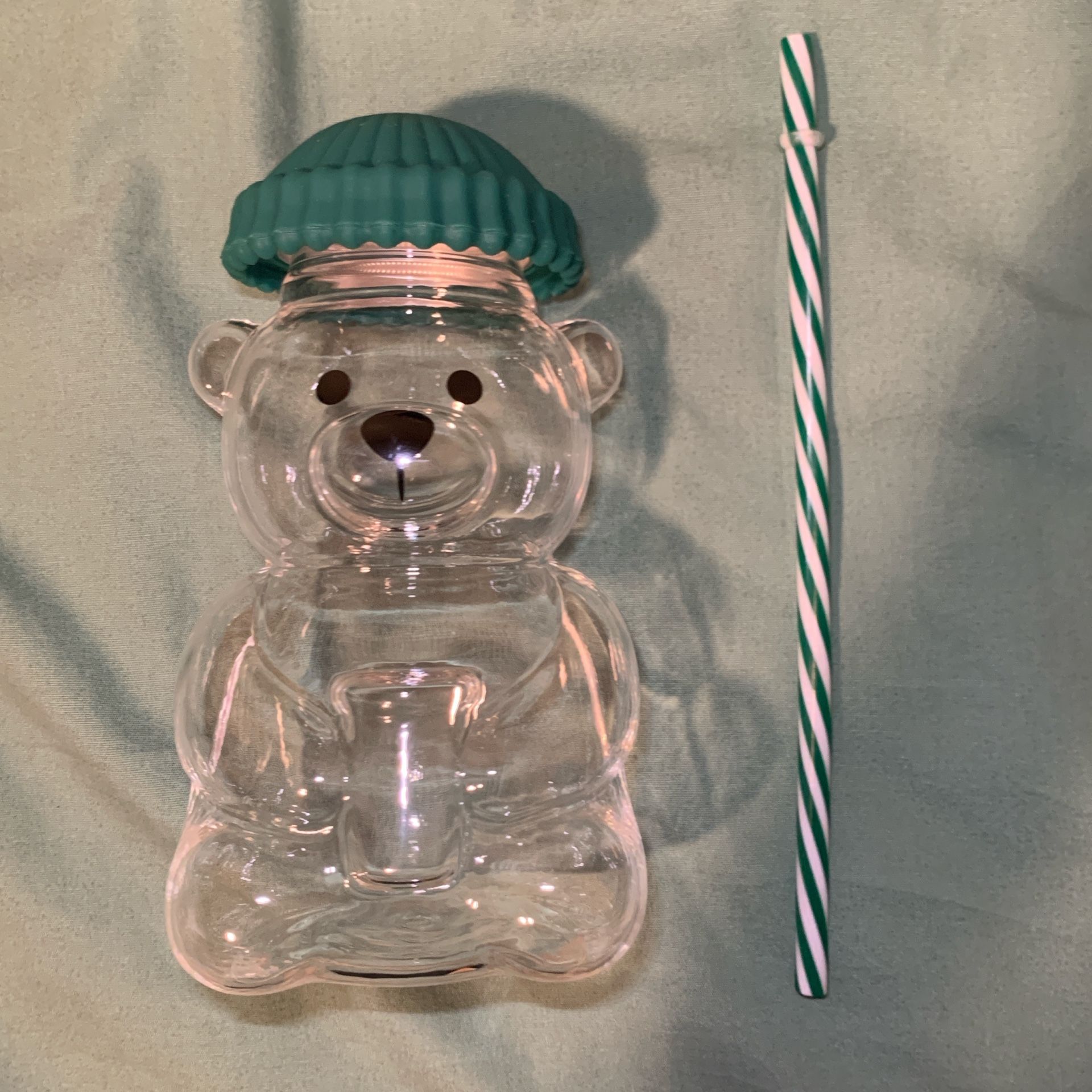 Unbranded Starbucks bear cup