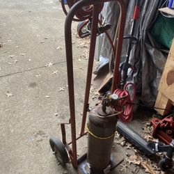 Empty Plumber Tank With Cart, Extra Hose And RegulatorEmptyE