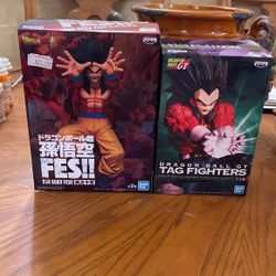 Dragon Ball Z Super Saiyan 4 Statues 