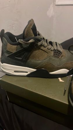 Jordan 4s SE craft olive size 8.5