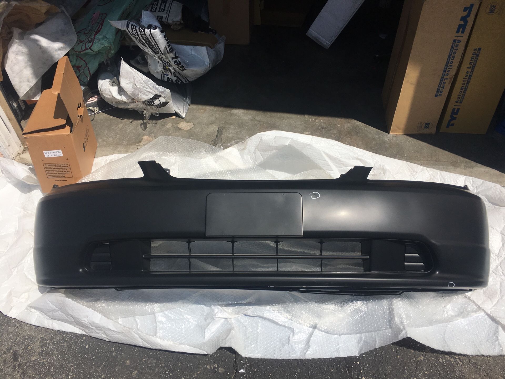 01 - 03 Honda Civic Front Bumper Cover