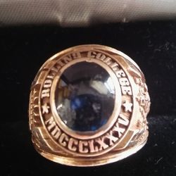 10 Karat Gold Ring 21 Grams