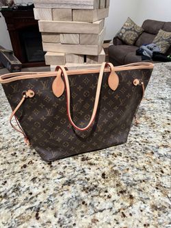 Authentic Neverfull MM Monogram