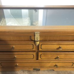 Thomas Museum Vintage Storage & Display Box 