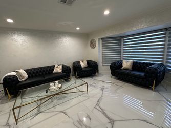 VIG Furniture Set