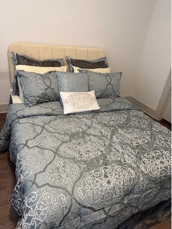 Comforter set