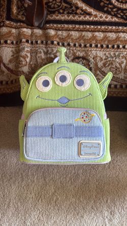 Disney lounge fly backpack