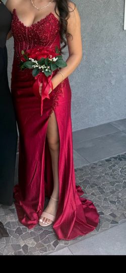 red prom dress